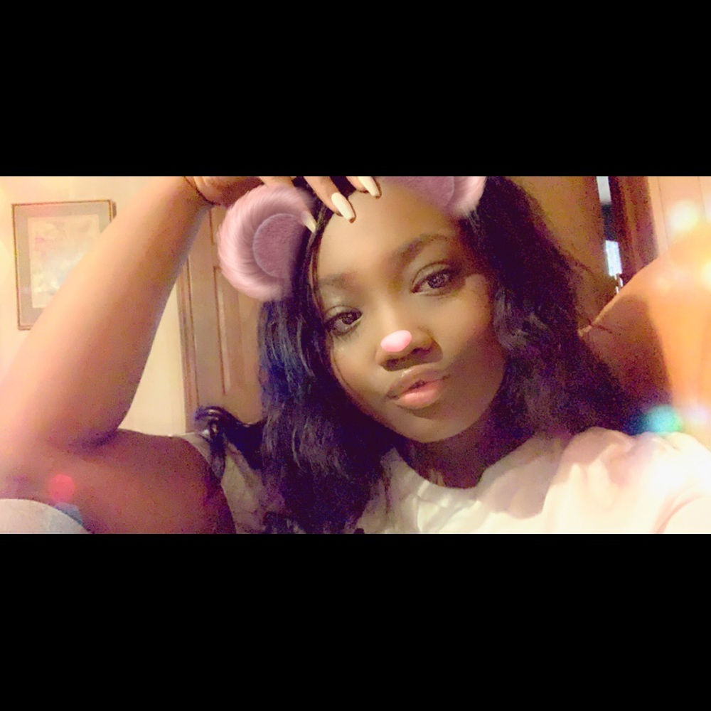 Meet your Posher, Kennedi